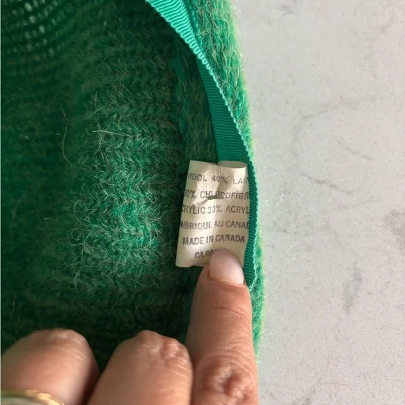 Vintage Boutique Kate’s Canada Green Women's Hat with Feather Accent - Picture 3 of 5